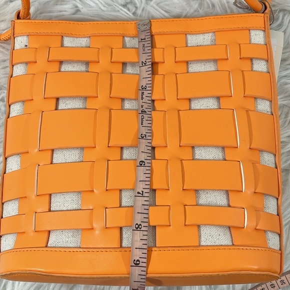 A NEW DAY Orange Basket Weave Woven Bucket Bag/Purse Shoulder Crossbody NEW - Picture 13 of 16
